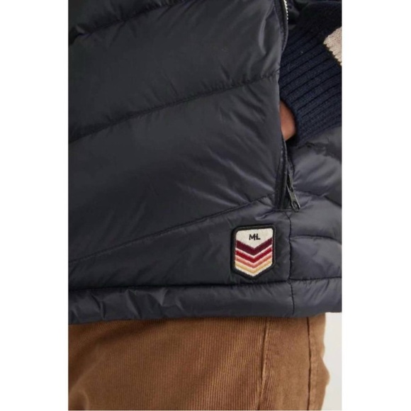 MARINE LAYER archive andes puffer vest in blue mountain scene size small NEW - Picture 4 of 8